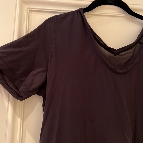 Lululemon Mesh Workout Tshirt - Picture 2 of 2